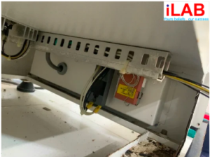 Kiểm tra hệ thống điện bên trong thiết bị